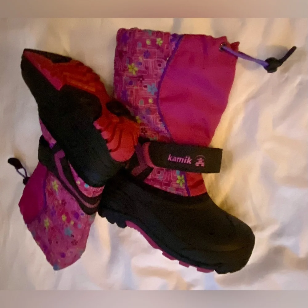 VGUC Kamik Sz-1 Grade School Kids-Fun Pink/Black Snow Boots, Gently Worn, Unisex
